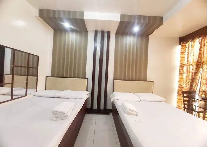 Hotel Cosmo Espana Near Ust Manille