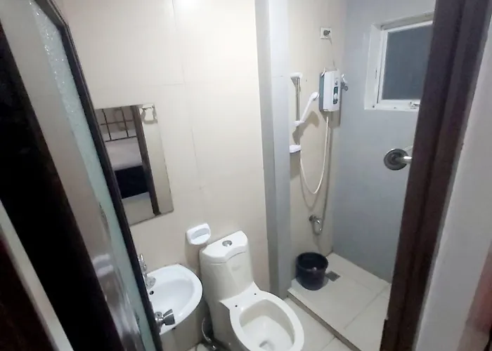 Cosmo Espana Near Ust 2* Manille