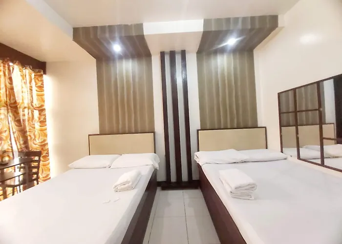 Hotel Cosmo Espana Near Ust Manille